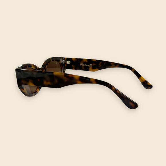 Madewell Demmera Sunglasses, Tortoise Shell - Picture 4 of 4